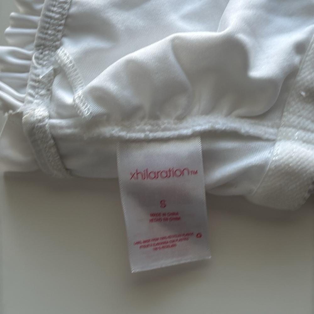 Bando, Fourth of July swim top from xhilaration target size small - Picture 4 of 5